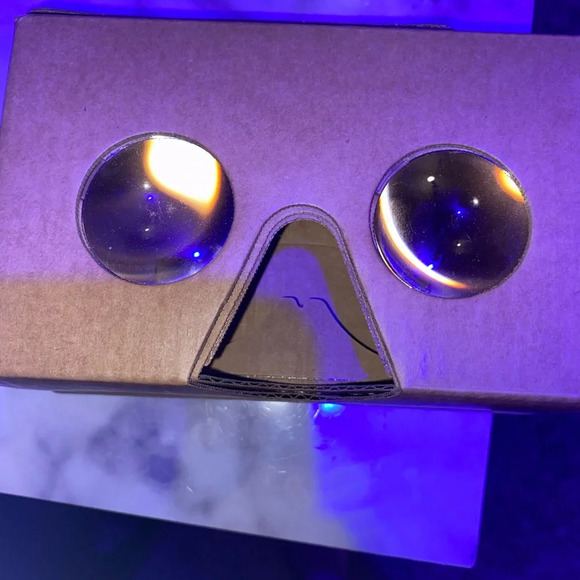 Google 87002823-01 Official Cardboard- 2 Pack, Brown - Picture 7 of 8